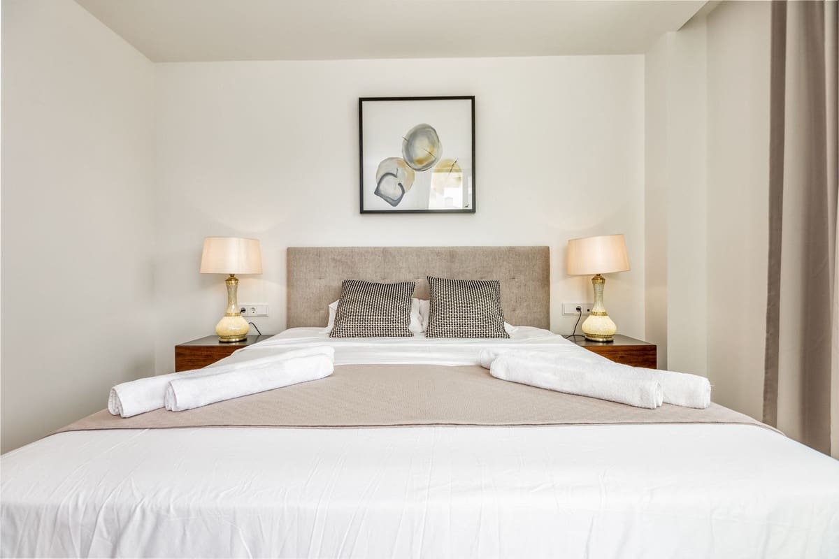 Apartamento de 2 habitaciones en Fuengirola en venta - 599.000 € (Ref: 9554341)