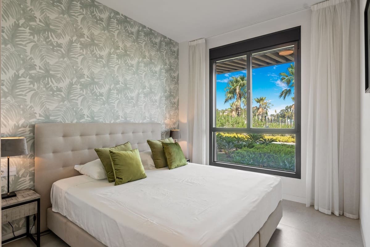 3 bedroom Apartment for sale in Torremolinos with garage - € 1,250,000 (Ref: 9554342)