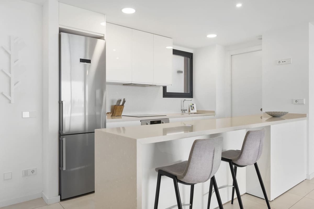 3 soveværelse Lejlighed til salg i Fuengirola med garage - € 659.000 (Ref: 9554343)