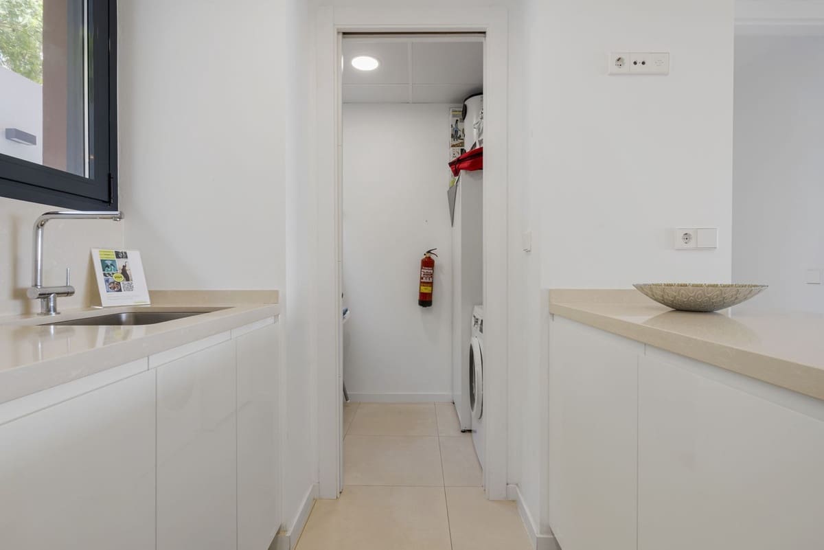 3 soveværelse Lejlighed til salg i Fuengirola med garage - € 659.000 (Ref: 9554343)