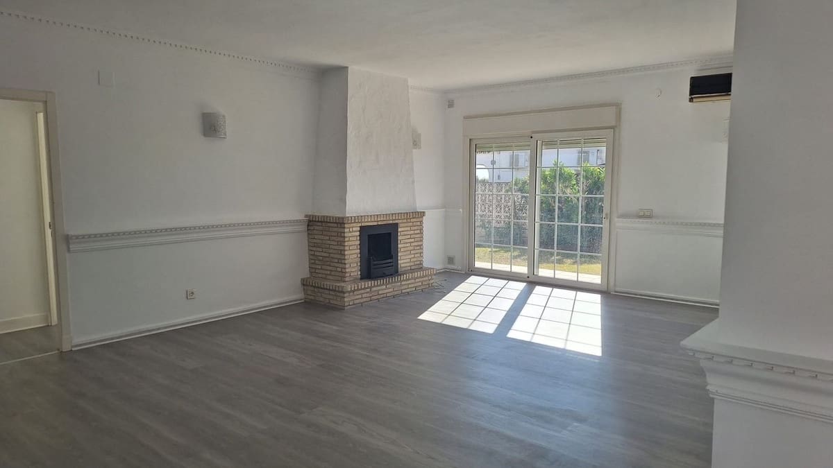 3 bedroom Bungalow for sale in El Chaparral with pool - € 795,000 (Ref: 9554345)