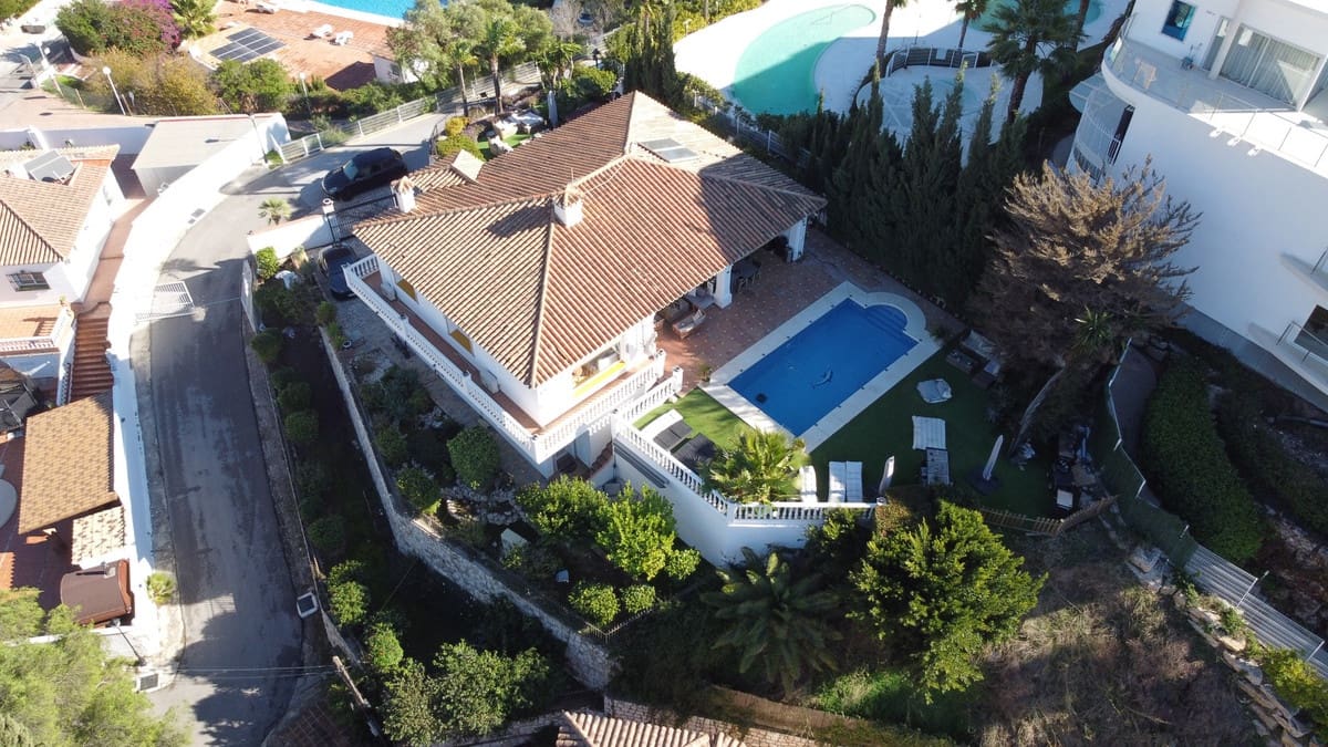 4 soverom Villa til salgs i La Capellania med svømmebasseng - € 1 149 000 (Ref: 9554346)