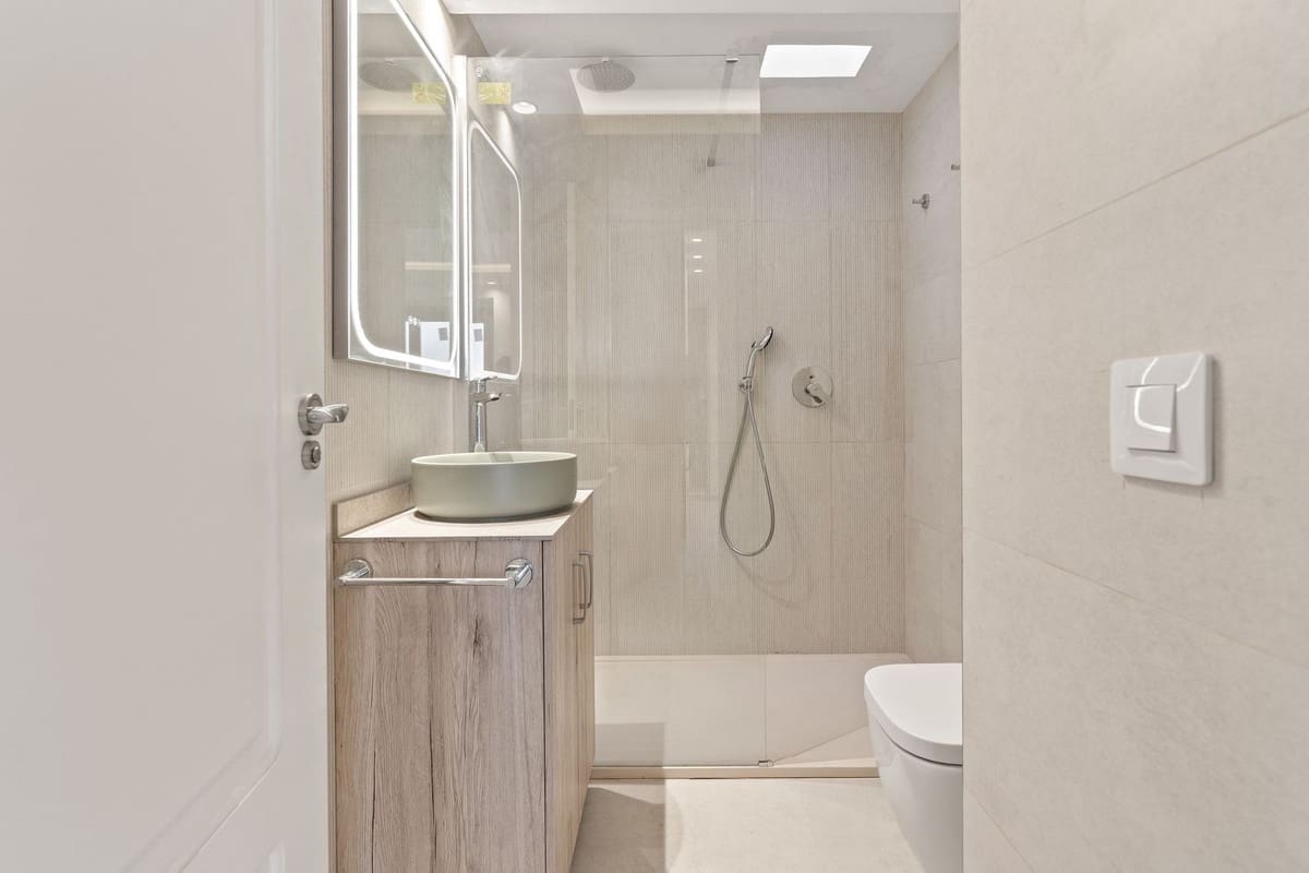 2 makuuhuone Omakotitalo myytävänä paikassa Estepona - 749 000 € (Ref: 9554350)