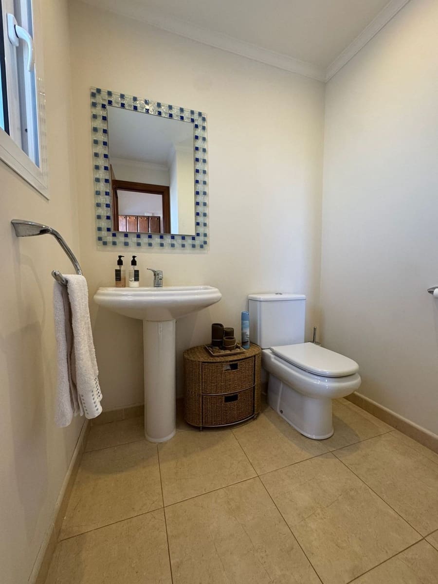 5 quarto Casa em Banda para venda em La Cala de Mijas com garagem - 600 000 € (Ref: 9554351)