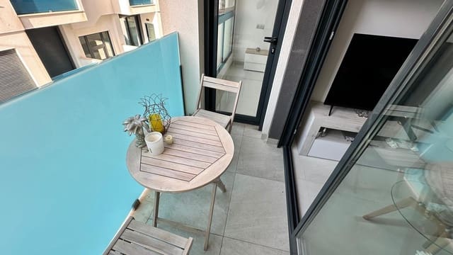 2 soverom Leilighet til salgs i Las Piscinas Naturales, Torrevieja - € 219 900 (Ref: 9554353)