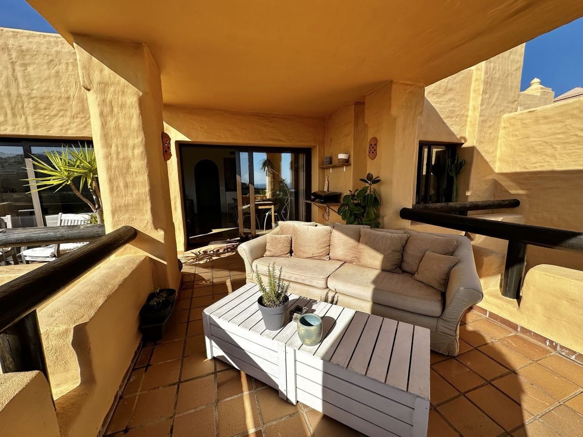 3 soveværelse Penthouse til salg i La Duquesa / Puerto de la Duquesa med garage - € 498.000 (Ref: 9554354)