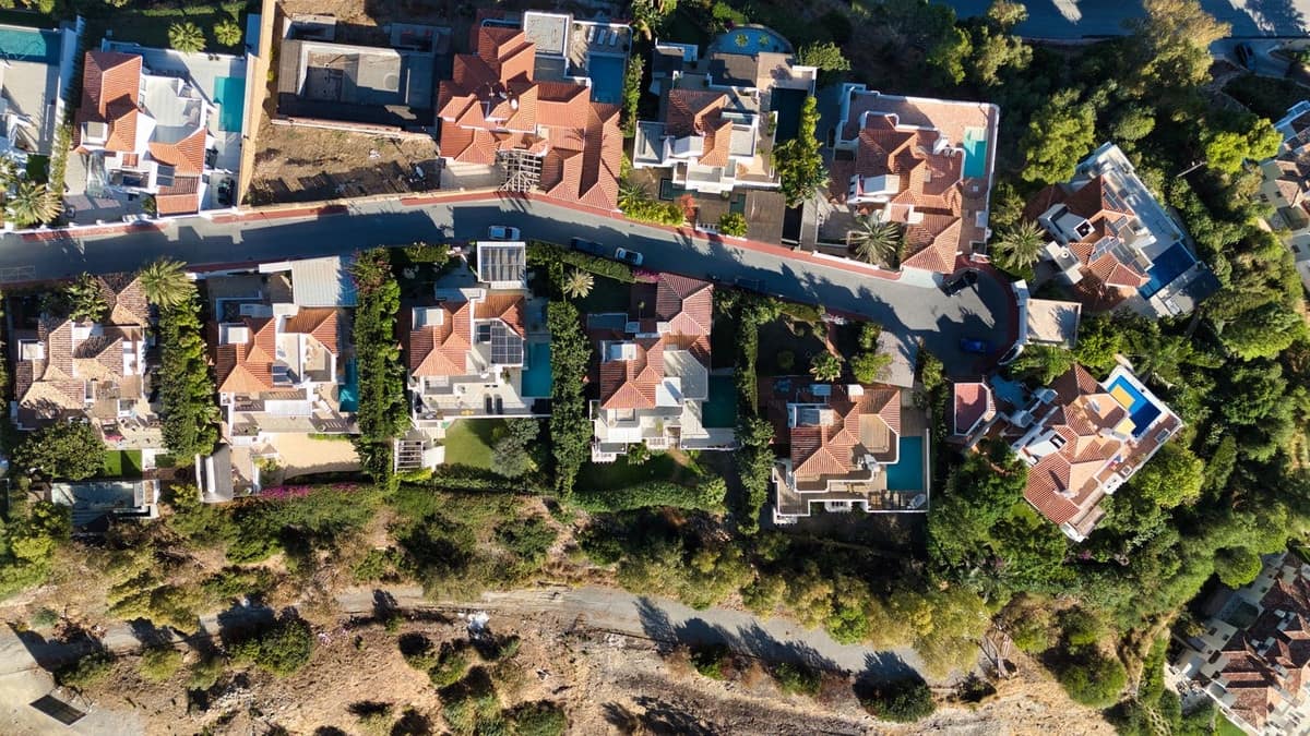 4 soverom Villa til salgs i Nueva Andalucia med garasje - € 1 700 000 (Ref: 9554358)