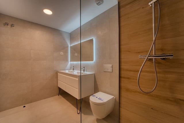 Apartamento de 3 habitaciones en Torremolinos en venta - 1.100.000 € (Ref: 9554359)