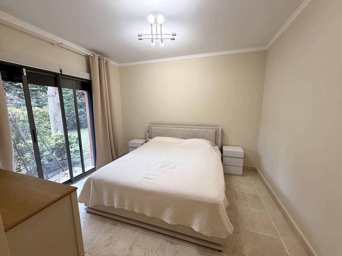 3 slaapkamer Appartement te koop in Atalaya-Isdabe met garage - € 695.000 (Ref: 9554360)