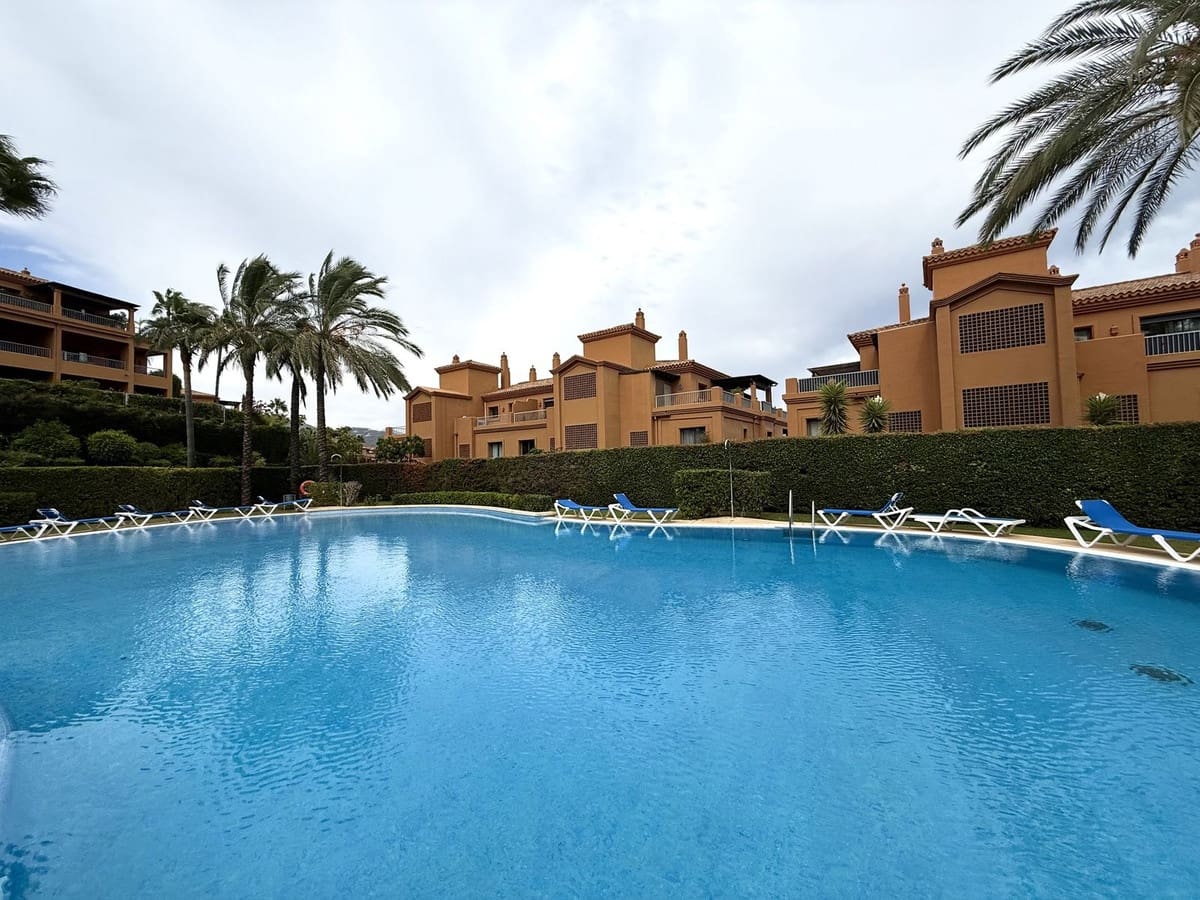 3 slaapkamer Appartement te koop in Atalaya-Isdabe met garage - € 695.000 (Ref: 9554360)