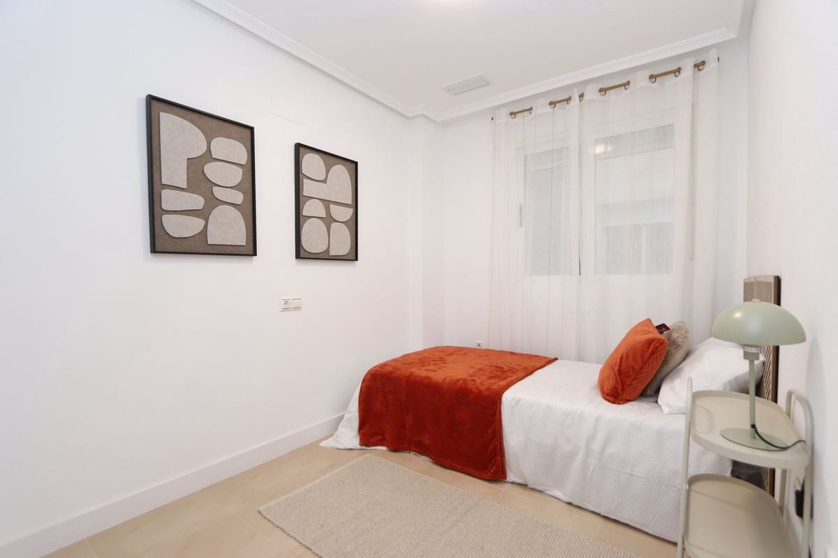 3 camera da letto Appartamento in vendita in Torrevieja - 220.000 € (Rif: 9557444)