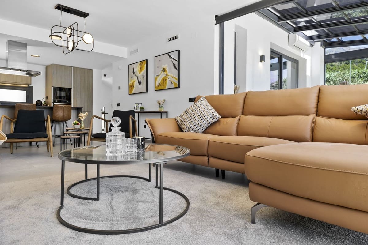 Chalet de 4 habitaciones en Mijas en venta - 1.800.000 € (Ref: 9557446)