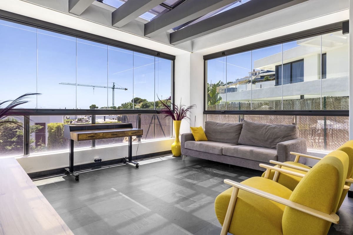 Chalet de 4 habitaciones en Mijas en venta - 1.800.000 € (Ref: 9557446)