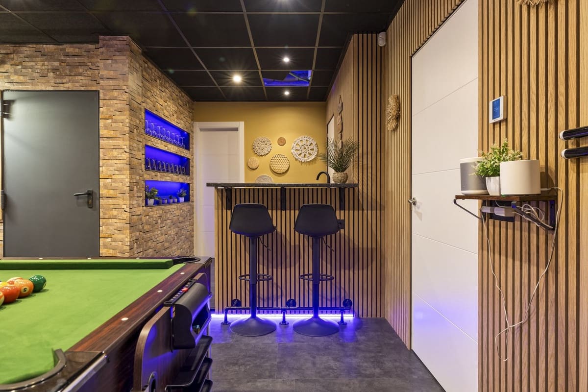 Chalet de 4 habitaciones en Mijas en venta - 1.800.000 € (Ref: 9557446)