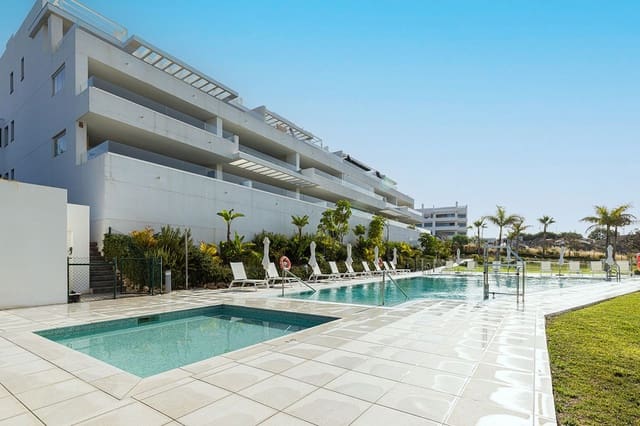 3 quarto Penthouse para venda em Parque Central, Estepona - 700 000 € (Ref: 9557448)