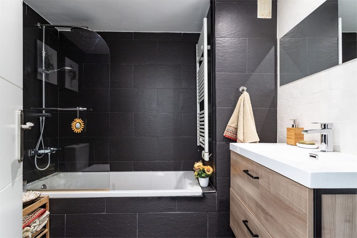 1 soveværelse Lejlighed til salg i Benalmadena med garage - € 244.900 (Ref: 9557453)