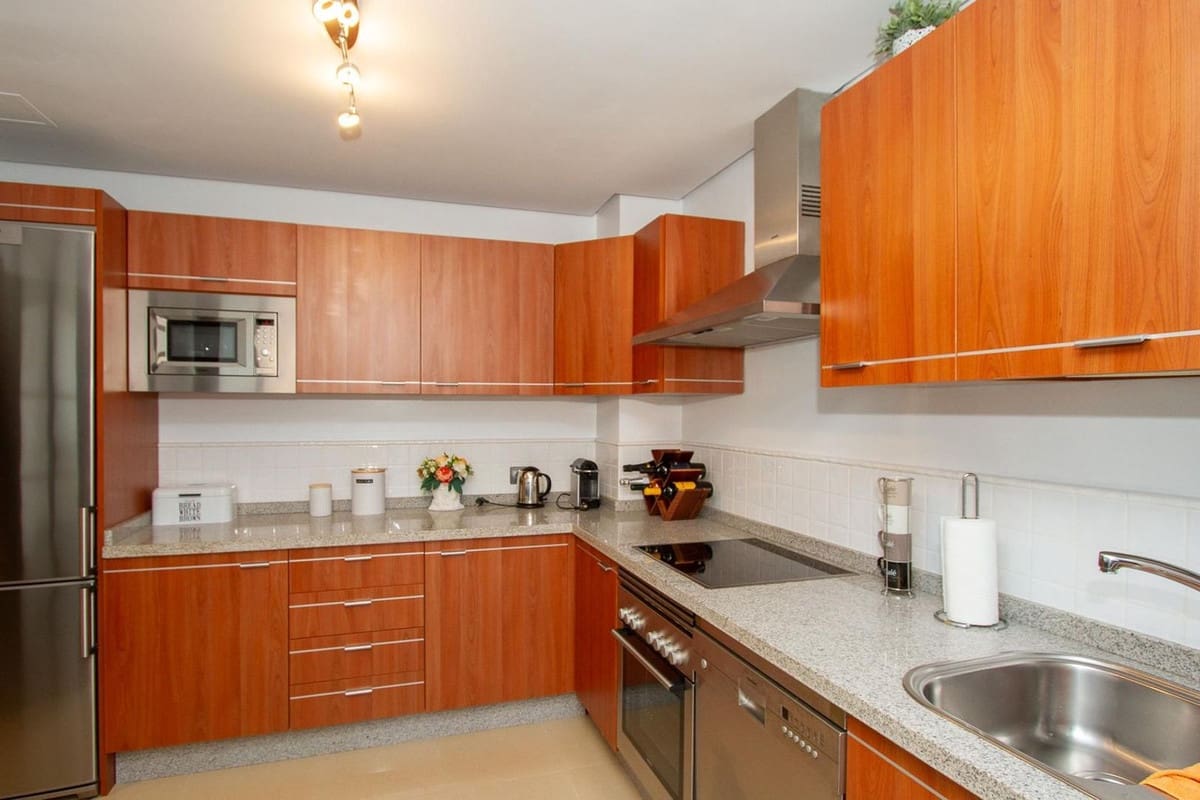 3 soverom Penthouse til salgs i La Mairena med garasje - € 595 000 (Ref: 9557454)