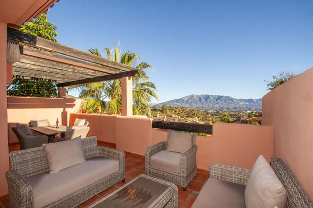 3 bedroom Penthouse for sale in La Mairena, Ojen with garage - € 595,000 (Ref: 9557454)