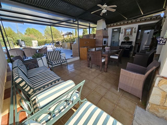 Finca/Casa Rural de 1 habitación en Coín en venta - 299.000 € (Ref: 9564142)