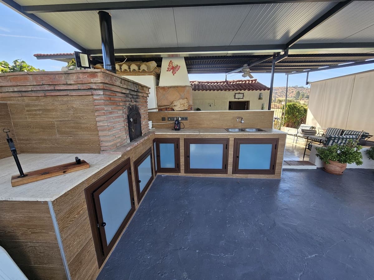 Finca/Casa Rural de 1 habitación en Coín en venta - 299.000 € (Ref: 9564142)