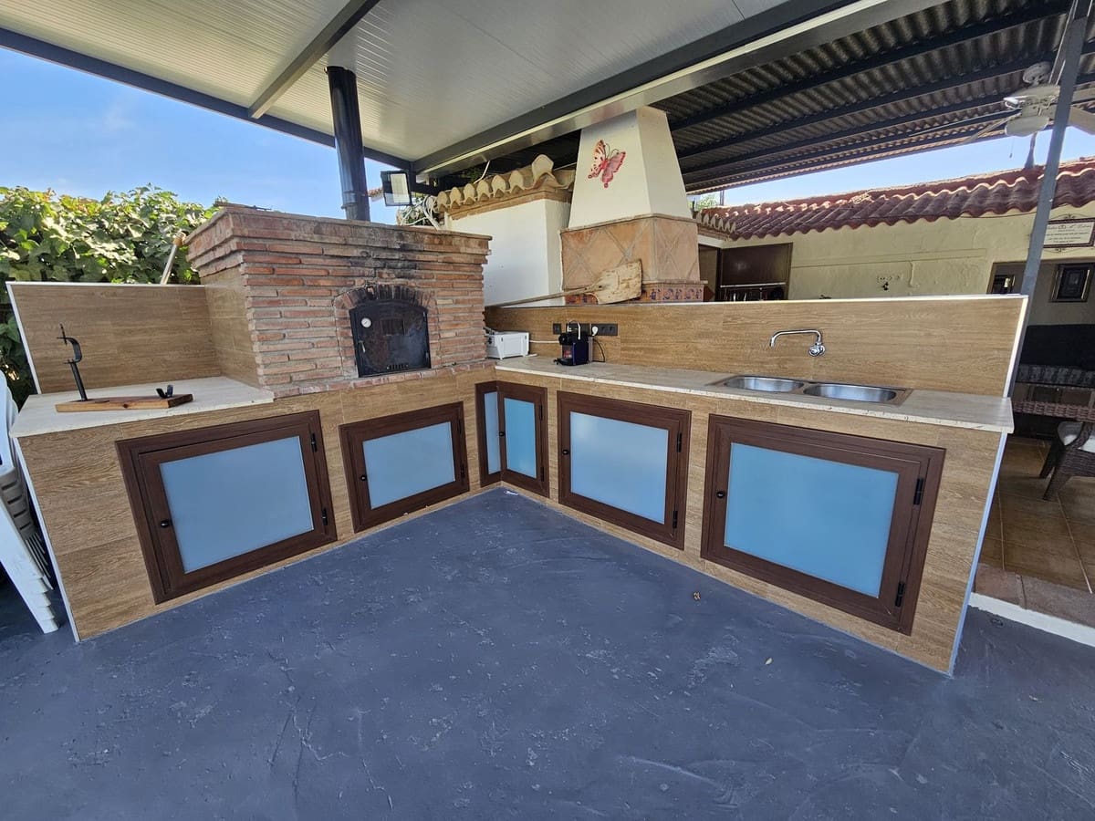 Finca/Casa Rural de 1 habitación en Coín en venta - 299.000 € (Ref: 9564142)