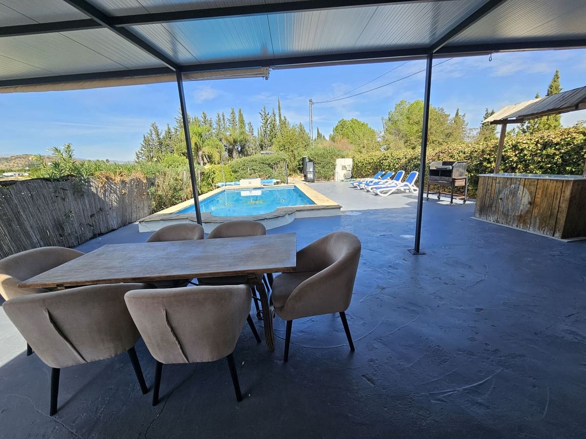 Finca/Casa Rural de 1 habitación en Coín en venta - 299.000 € (Ref: 9564142)