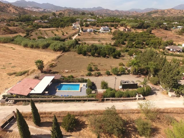 Finca/Casa Rural de 1 habitación en Coín en venta - 299.000 € (Ref: 9564142)