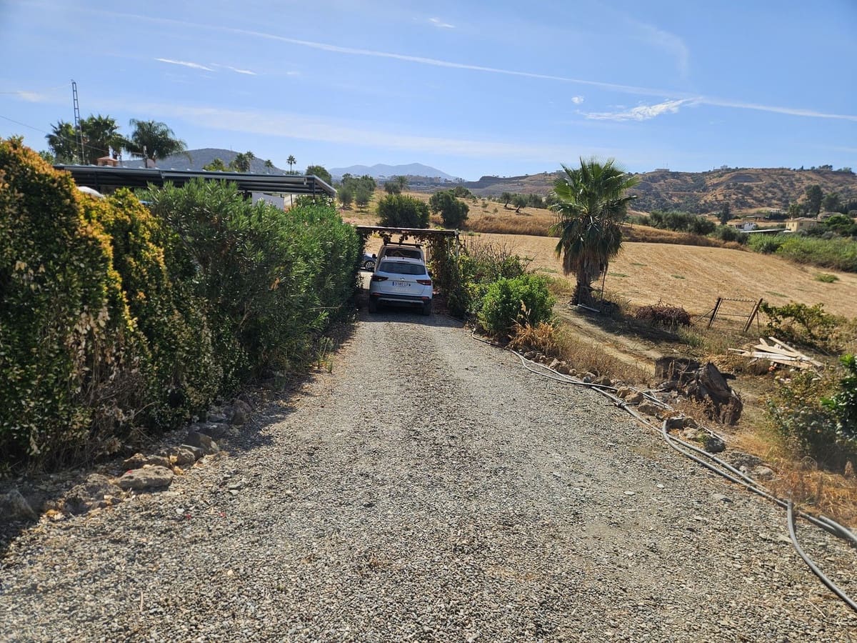 Finca/Casa Rural de 1 habitación en Coín en venta - 299.000 € (Ref: 9564142)