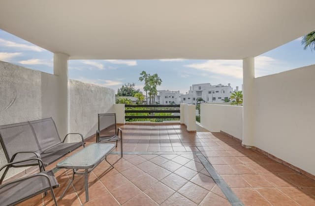 2 chambre Appartement à vendre à Parque Central, Estepona avec garage - 325 000 € (Ref: 9567838)