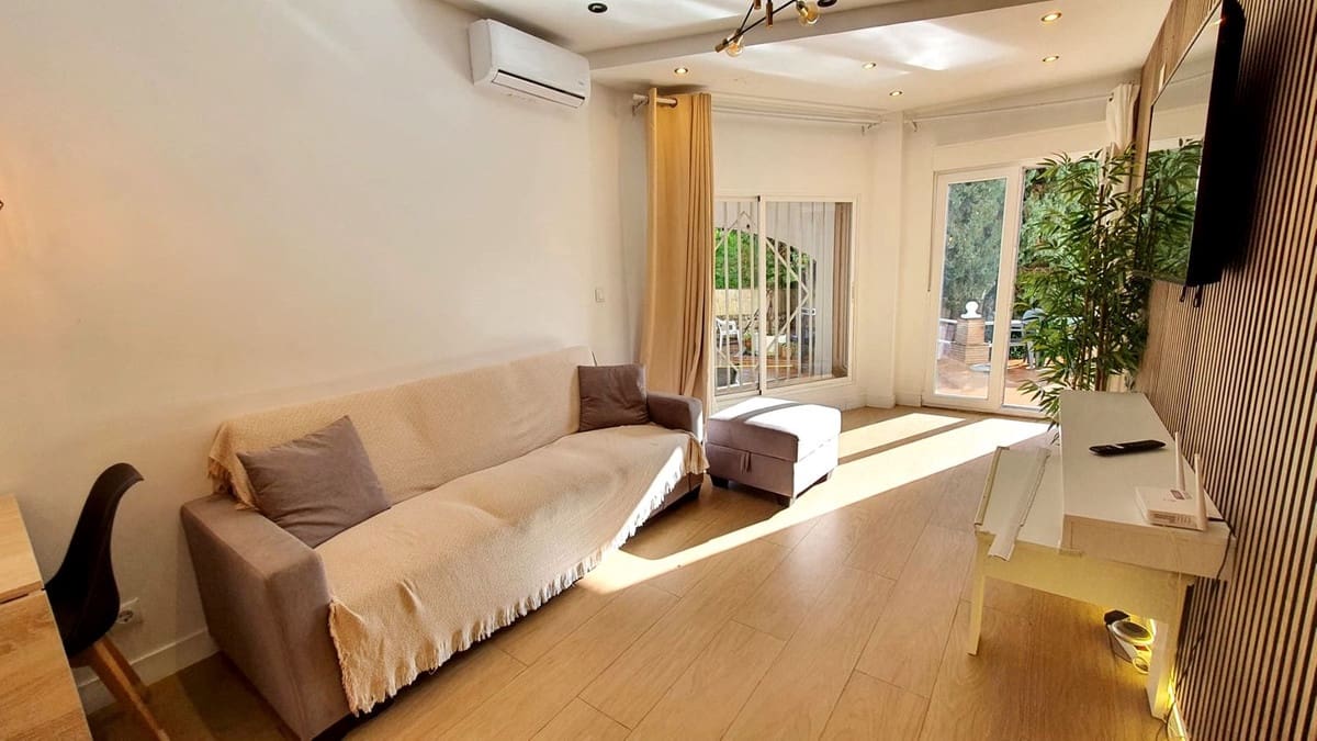 2 slaapkamer Appartement te koop in Mijas - € 245.000 (Ref: 9567839)