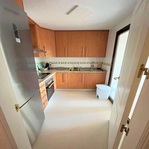 2 chambre Appartement à vendre à La Duquesa / Puerto de la Duquesa, Manilva avec garage - 319 000 € (Ref: 9570306)