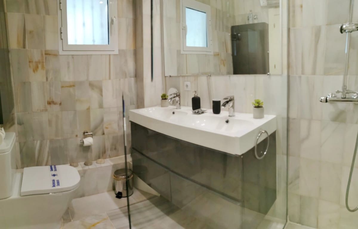 3 bedroom Apartment for sale in La Mairena - € 419,000 (Ref: 9570307)