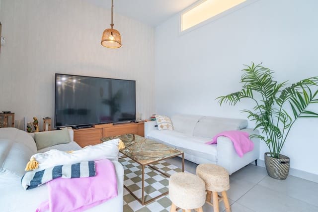 2 soverom Villa til salgs i Echeverria del Palo, Málaga by - € 795 000 (Ref: 9573663)