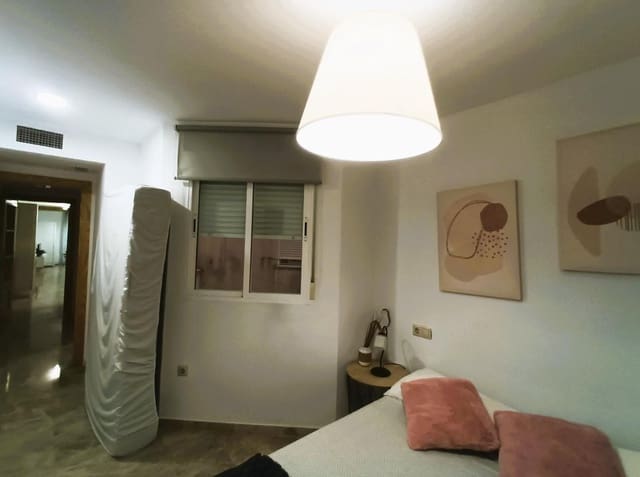 2 sovrum Lägenhet till salu i Castillo Sohail, Fuengirola med garage - 255 000 € (Ref: 9575425)