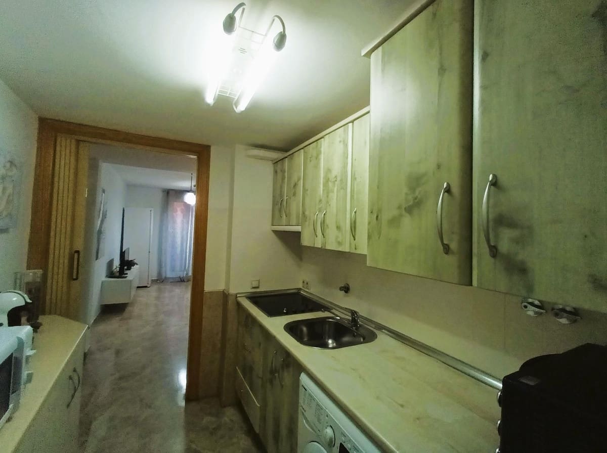 2 sovrum Lägenhet till salu i Fuengirola med garage - 255 000 € (Ref: 9575425)