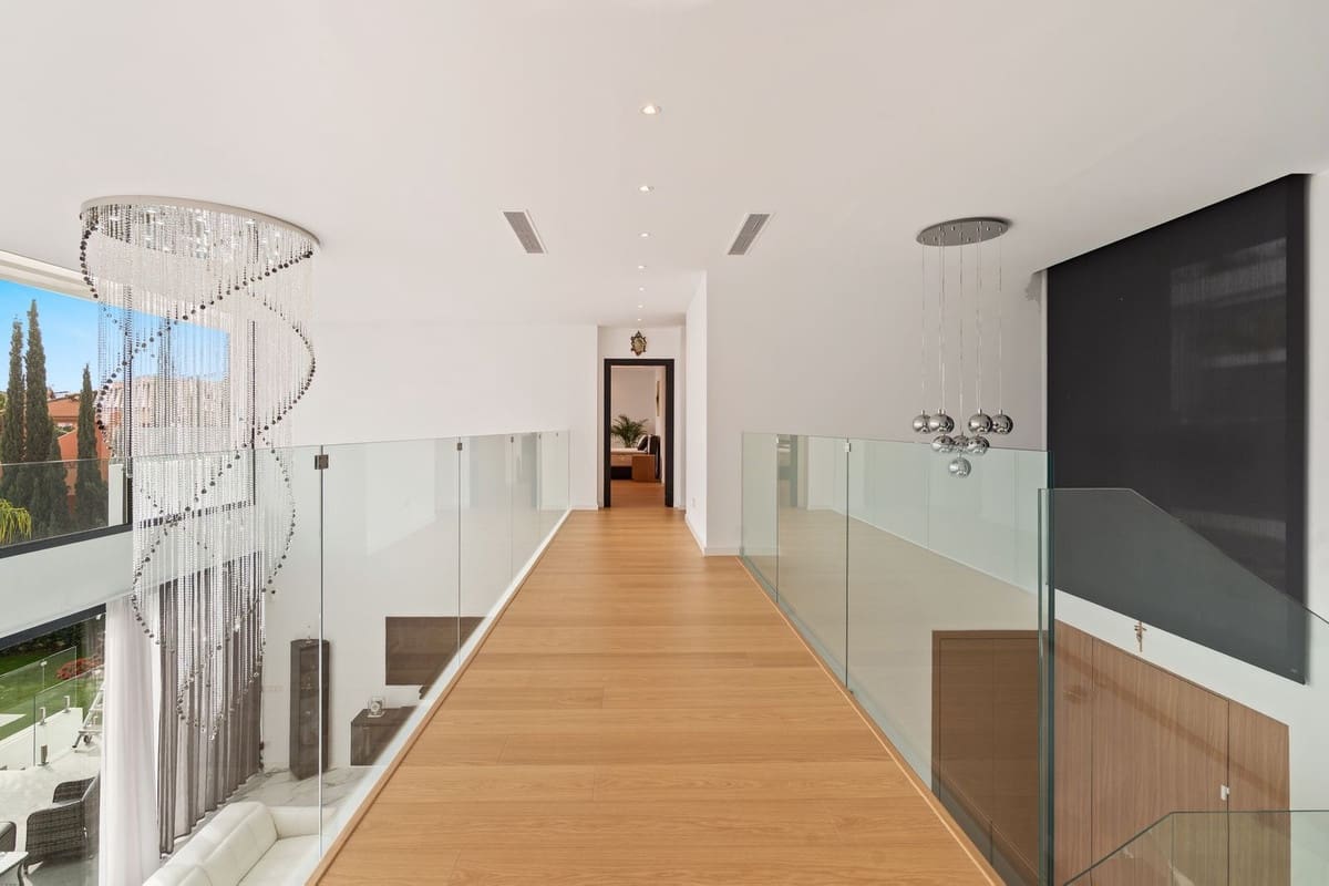 Chalet de 5 habitaciones en Estepona en venta con garaje - 4.150.000 € (Ref: 9575427)