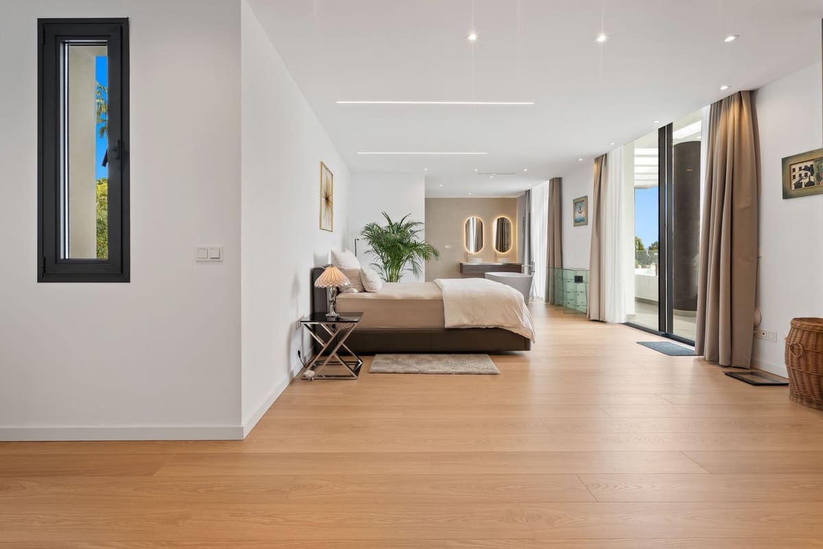 Chalet de 5 habitaciones en Estepona en venta con garaje - 4.150.000 € (Ref: 9575427)