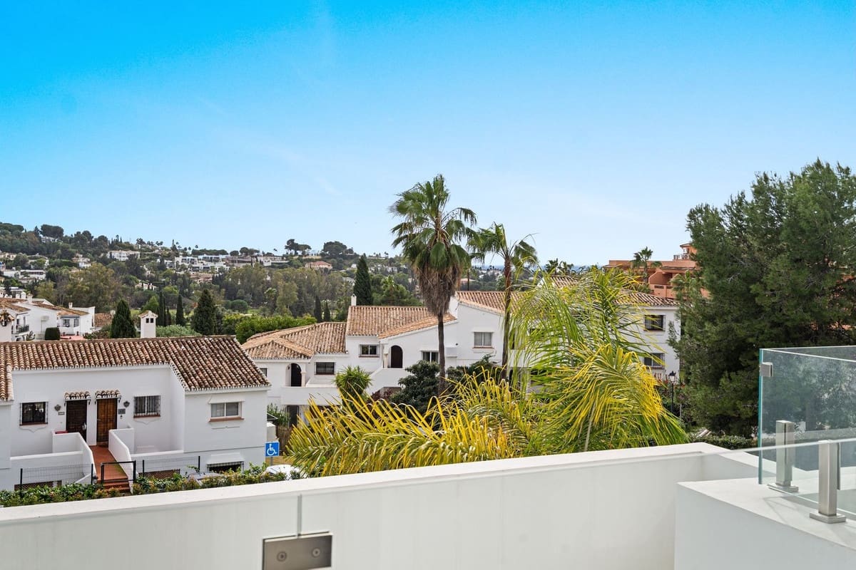 Chalet de 5 habitaciones en Estepona en venta con garaje - 4.150.000 € (Ref: 9575427)