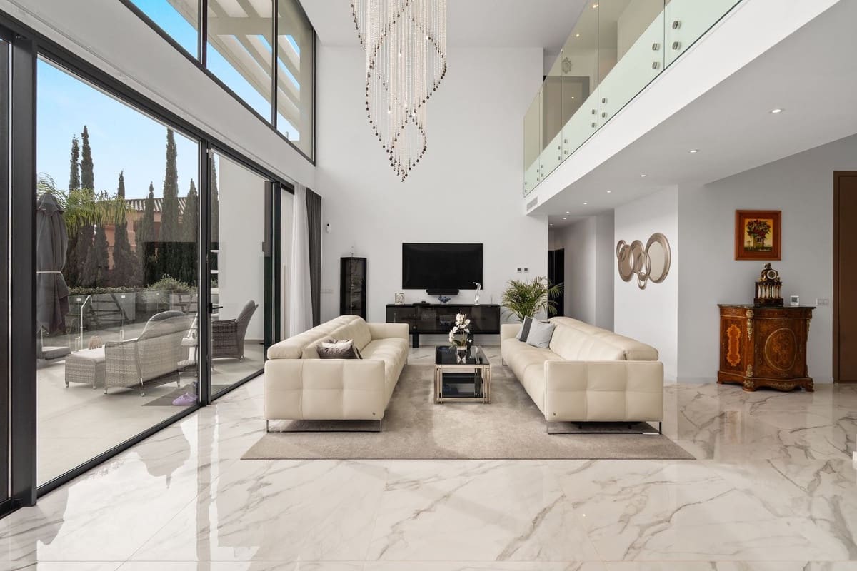 Chalet de 5 habitaciones en Estepona en venta con garaje - 4.150.000 € (Ref: 9575427)