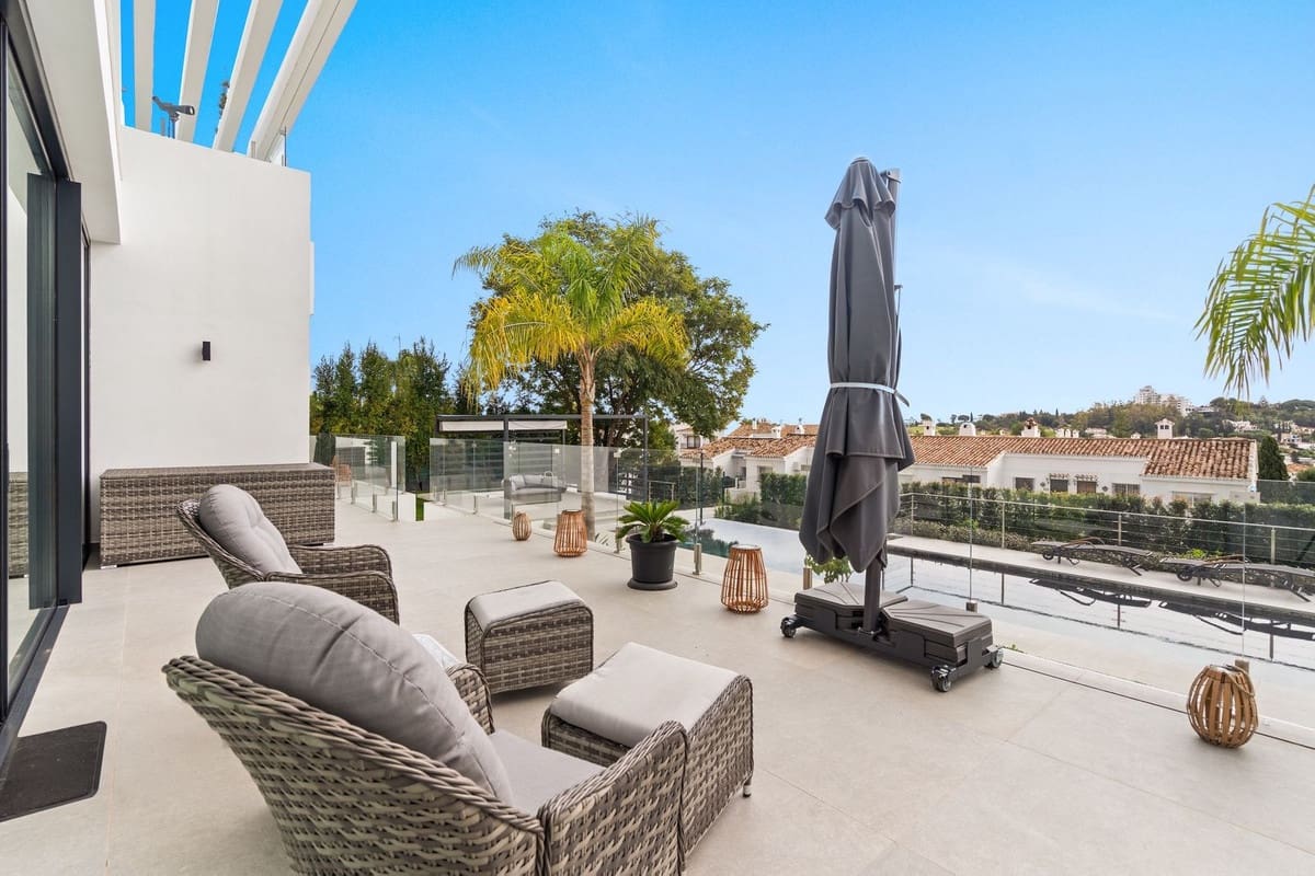 Chalet de 5 habitaciones en Estepona en venta con garaje - 4.150.000 € (Ref: 9575427)