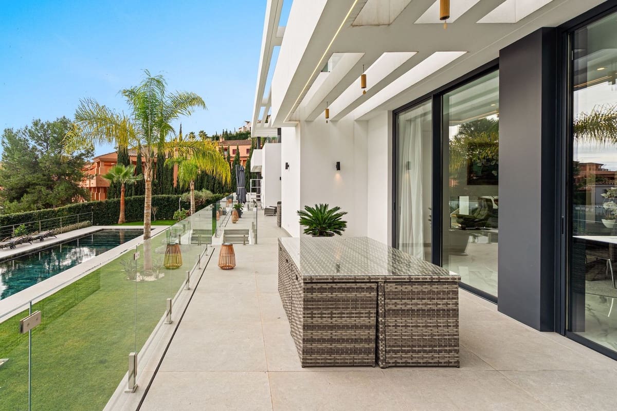 Chalet de 5 habitaciones en Estepona en venta con garaje - 4.150.000 € (Ref: 9575427)