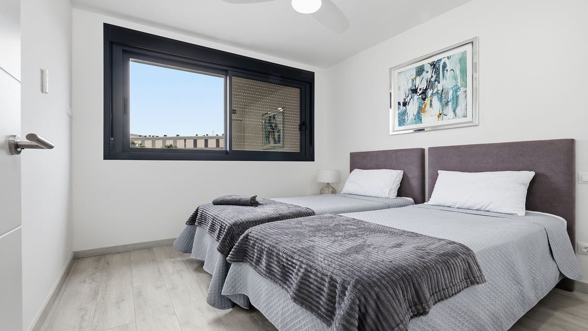 3 soveværelse Byhus til salg i Manilva - € 699.000 (Ref: 9575429)