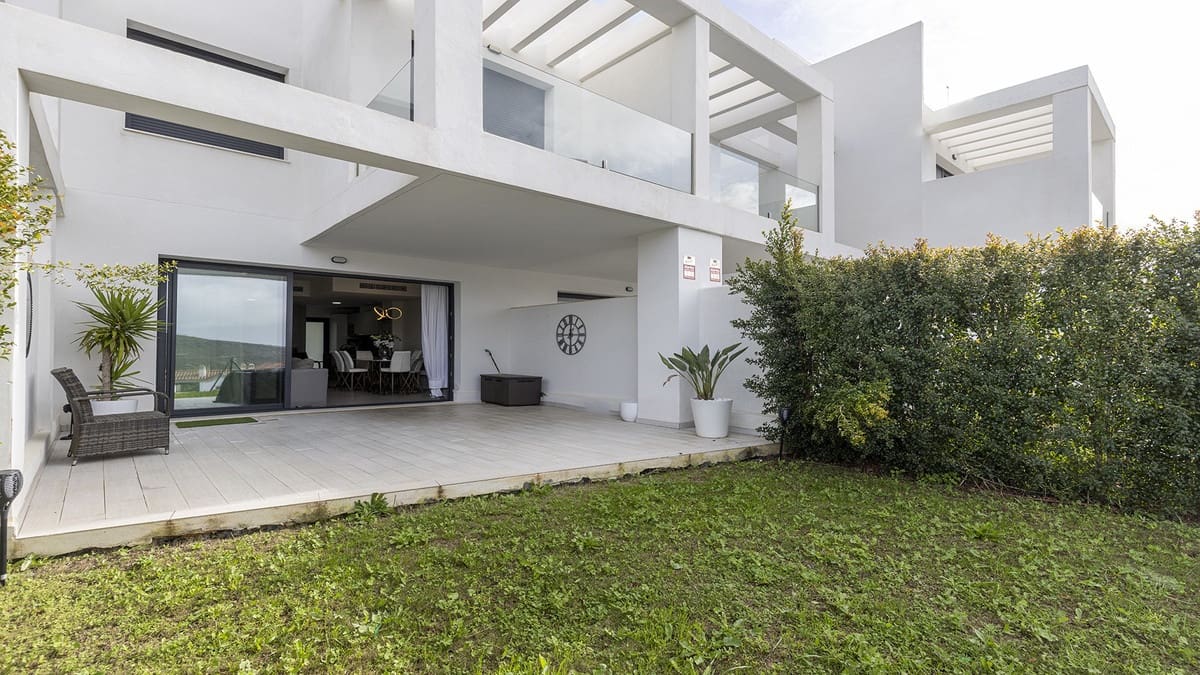 3 soveværelse Byhus til salg i Manilva - € 699.000 (Ref: 9575429)