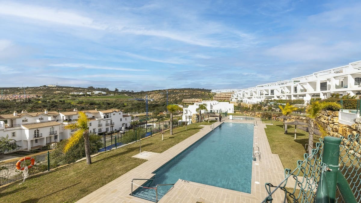 3 bedroom Townhouse for sale in Manilva - € 699,000 (Ref: 9575429)
