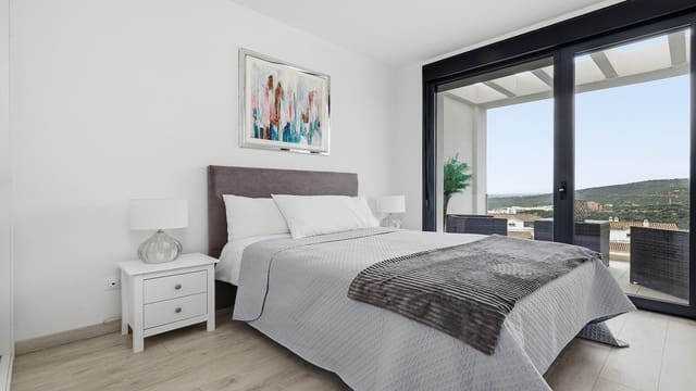 3 makuuhuone Omakotitalo myytävänä paikassa Manilva Pueblo, Manilva - 699 000 € (Ref: 9575429)