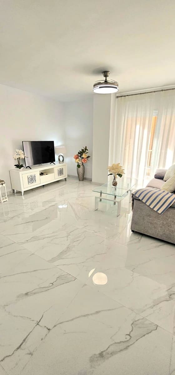 1 soverom Leilighet til salgs i Fuengirola - € 389 000 (Ref: 9575430)