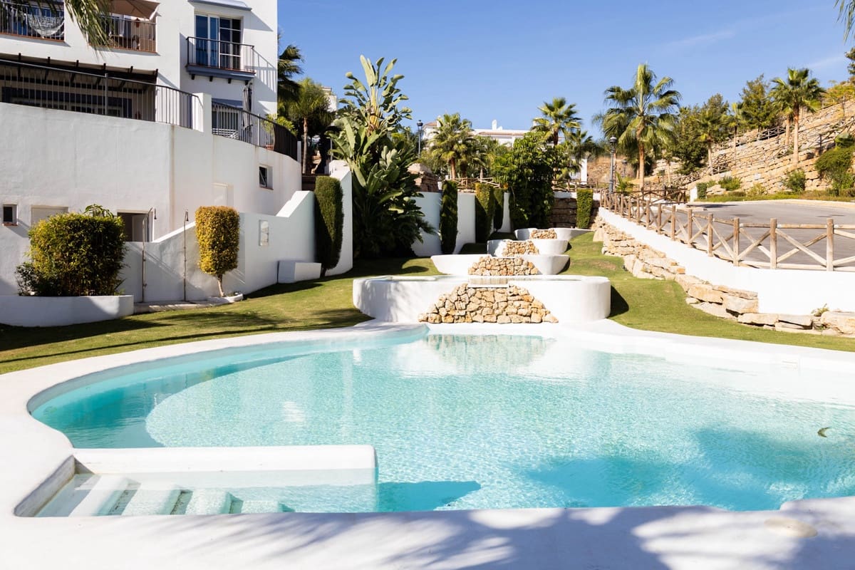 3 soverom Penthouse til salgs i El Paraiso - € 699 000 (Ref: 9575431)