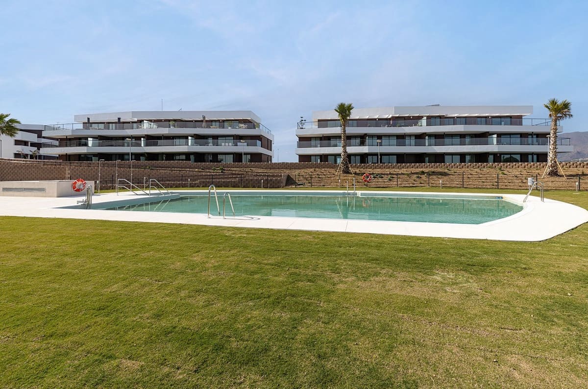 3 chambre Appartement à vendre à Casares - 699 000 € (Ref: 9585228)