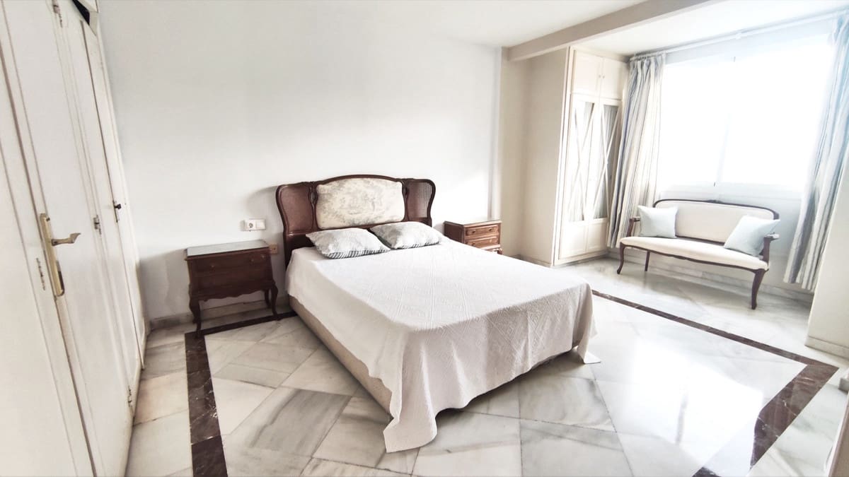 4 soveværelse Lejlighed til salg i Marbella - € 650.000 (Ref: 9590472)