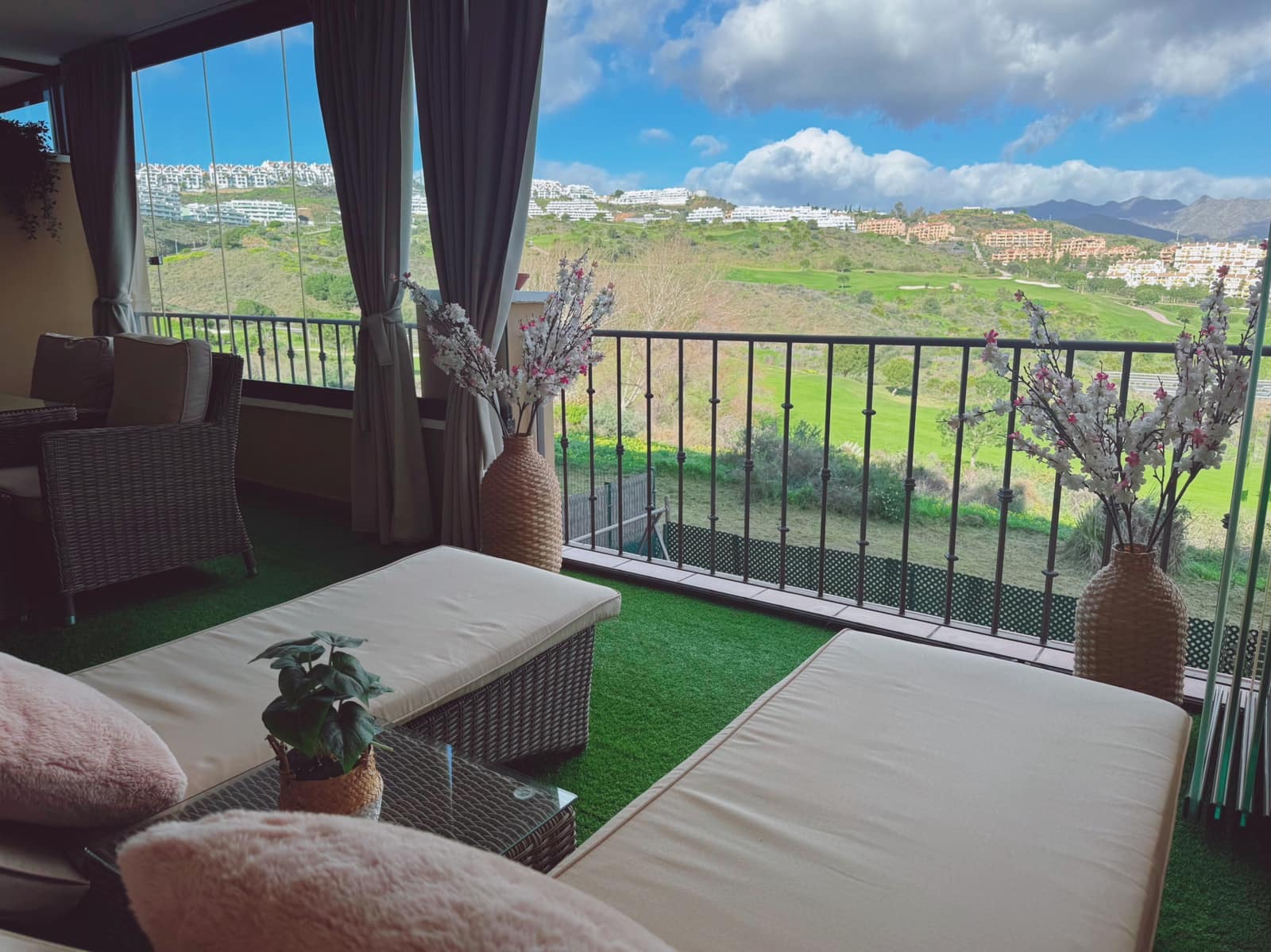 2 Zimmer Apartment zu verkaufen in La Cala de Mijas mit Garage - 265.000 € (Ref: 9593313)